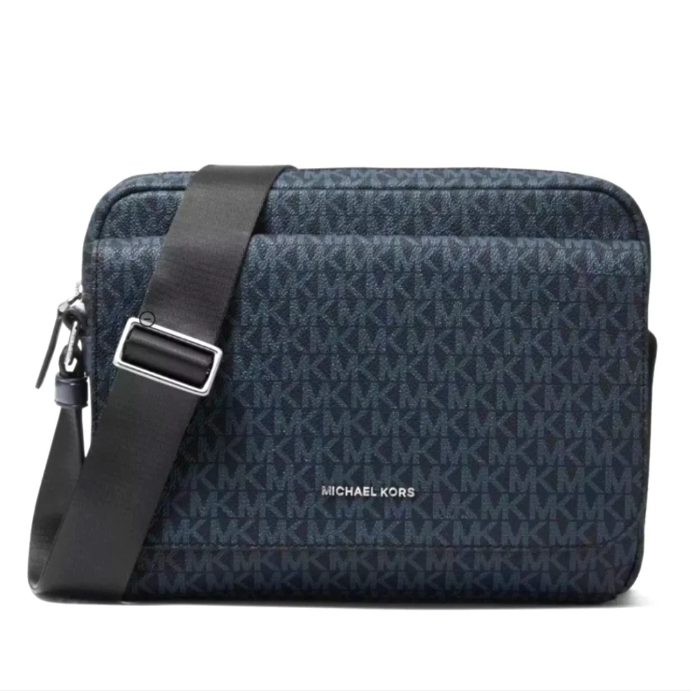 Michael Kors Cooper Logo Camera Bag - Admiral/Pale Blue NWT **FAST SHIPPING**